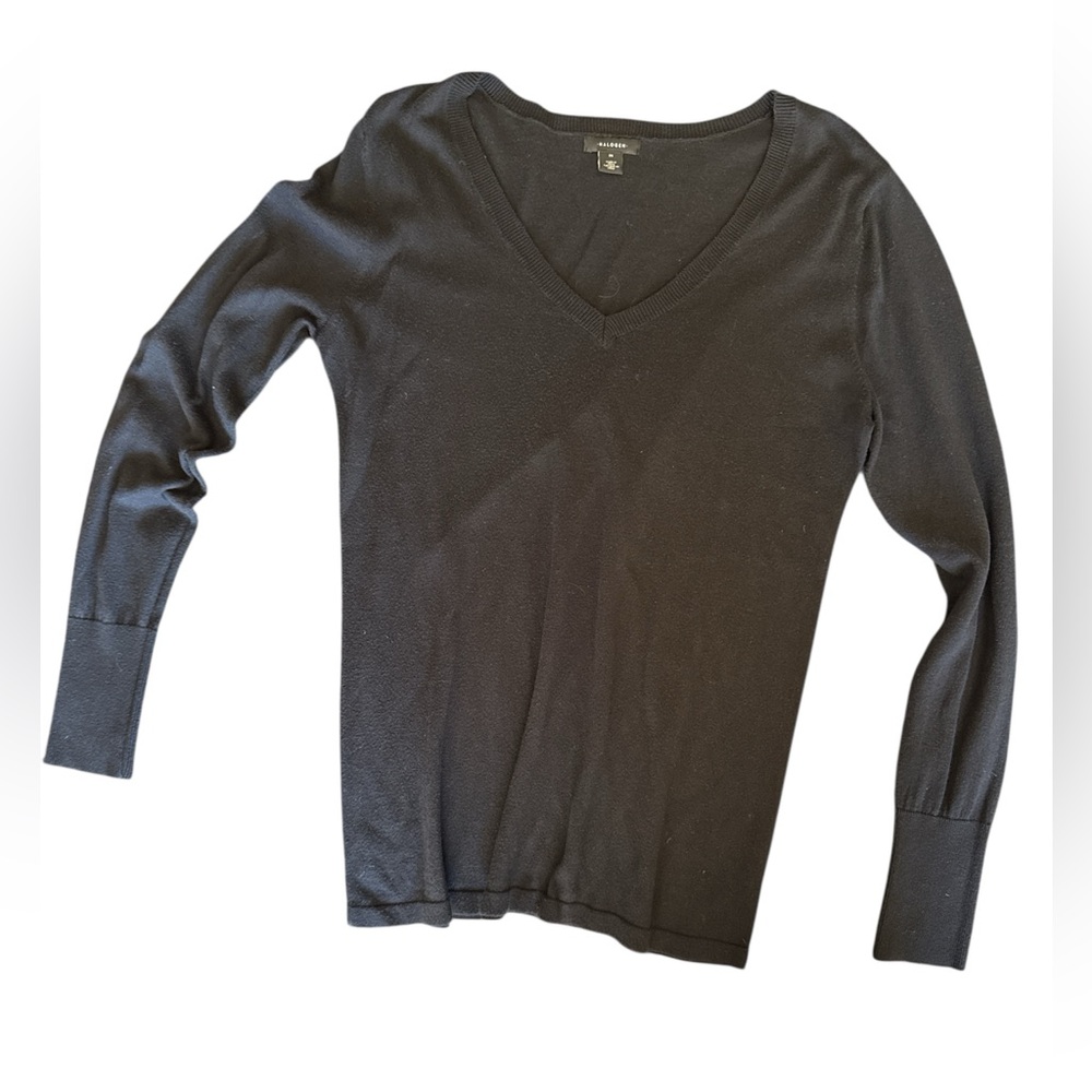 Halogen Women's Black V-Neck Top, size M